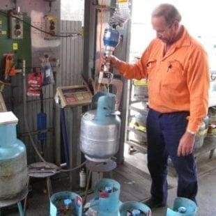 Handling Gas Cylinders