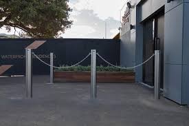Chain fencing kit