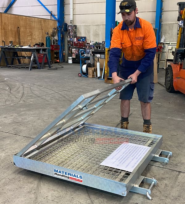 MFWP25C Collapsible Forklift Mounted Work Platforms application MFWP25C Collapsible Forklift Mounted Work Platforms application