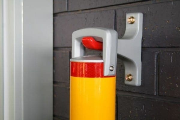 sleeve lok hanging post holder 2