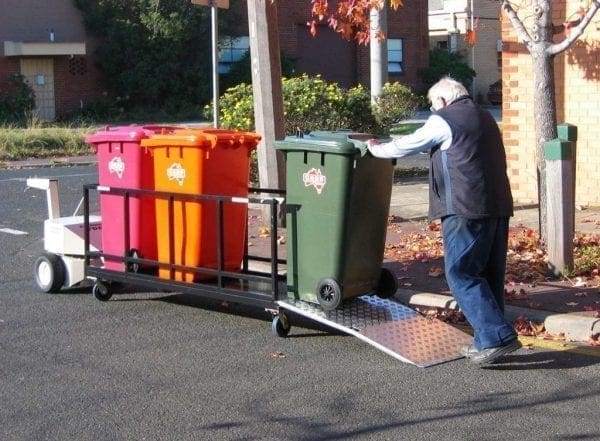 3 Bin Trailer 4 3 Bin Trailer 4