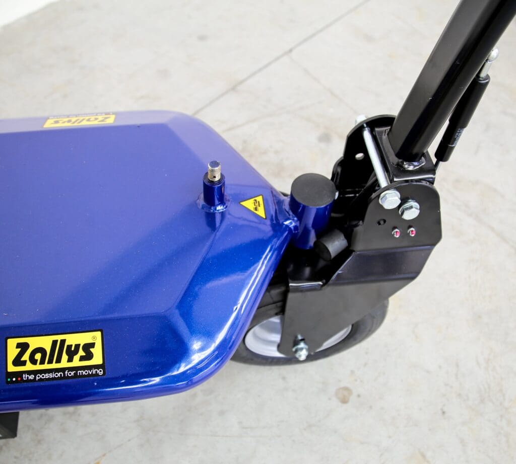 Battery electric material trolley TR30 (4) Battery electric material trolley TR30 (4)