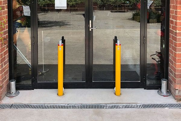 Bollards High Security Removable Cam Lok (13) Bollards High Security Removable Cam Lok (13)