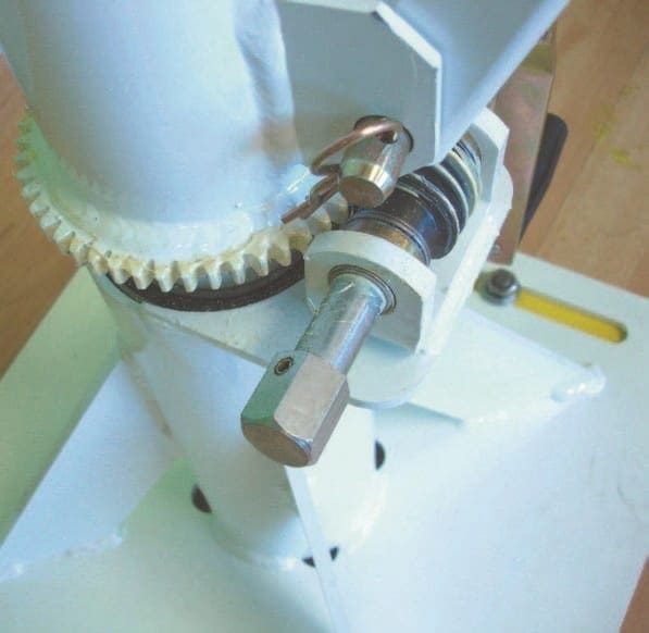 Davit Jib Cranes geared slew mechanism Davit Jib Cranes geared slew mechanism