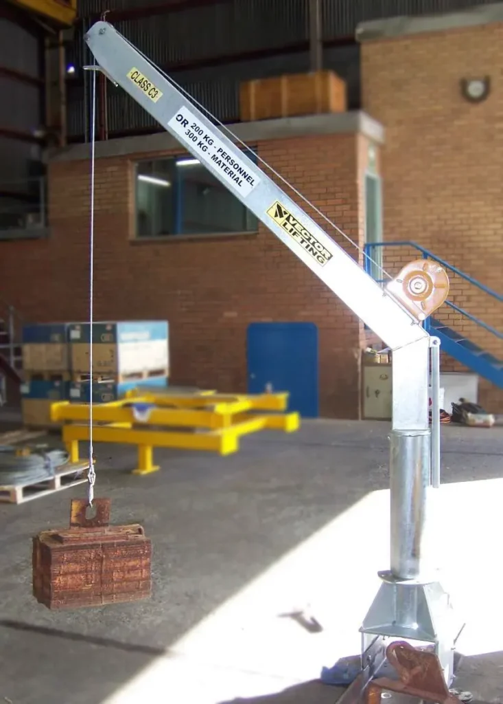 Davit crane LDS3 with winch Materials Handling Pty Ltd (1)