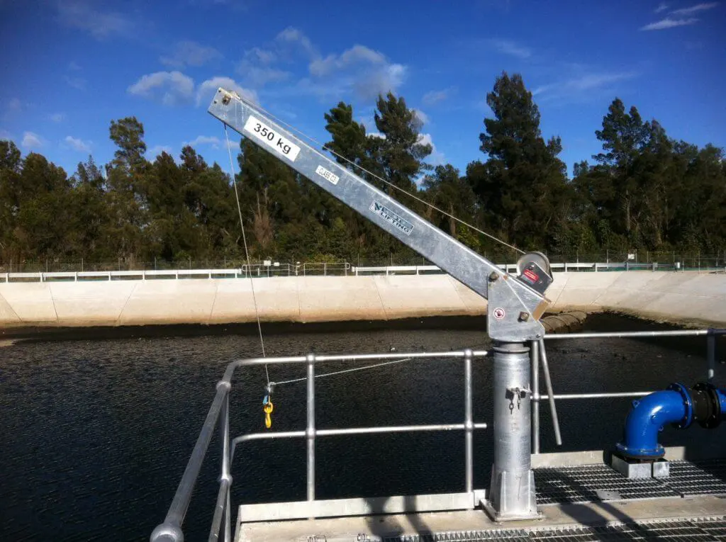 Davit crane LDS3 with winch Materials Handling Pty Ltd (A)