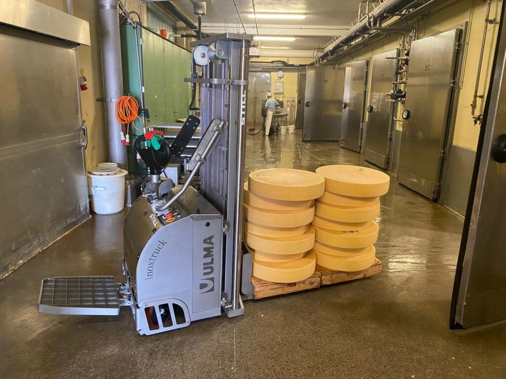 Electric Pallet Stacker Cleanroom Stainless Steel EPS15 (2)