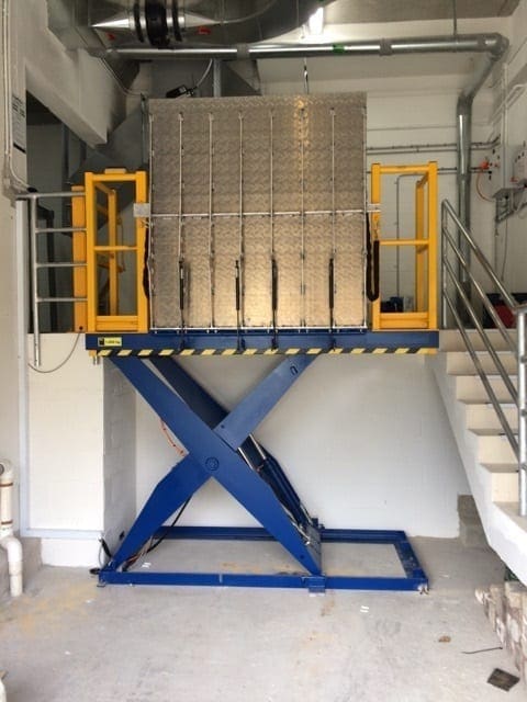 Lo Lift Scissor Platform dock hoist Lo Lift Scissor Platform dock hoist