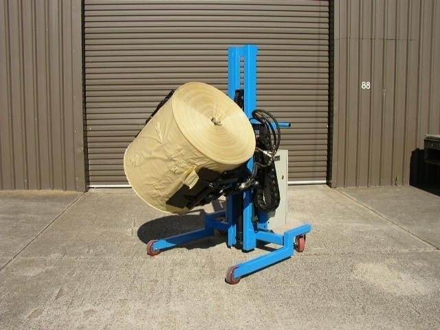 MatHand Mobile Lift Trolleys roll grip rotate 01