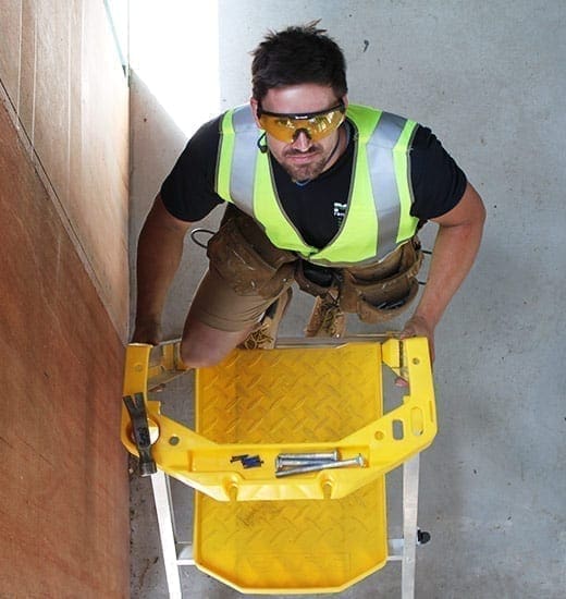 Platform Stepladders Pro AL P170 Job Station 170 kg 9 Platform Stepladders Pro AL P170 Job Station 170 kg 9