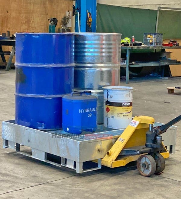 SLR4 Racking Spill Bin moved by pallet truck 1 SLR4 Racking Spill Bin moved by pallet truck 1