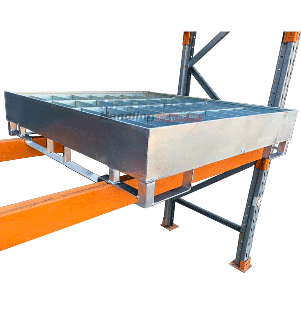 SLR4 Racking Spill Bin suitable for racking 1 SLR4 Racking Spill Bin suitable for racking 1