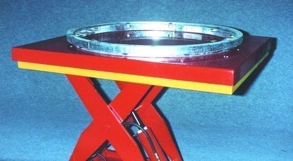 SmartLift scissor table with Palring SmartLift scissor table with Palring