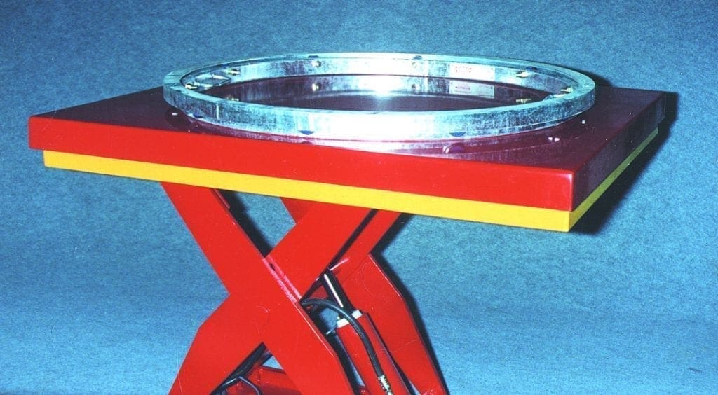 SmartLift scissor table with Palring